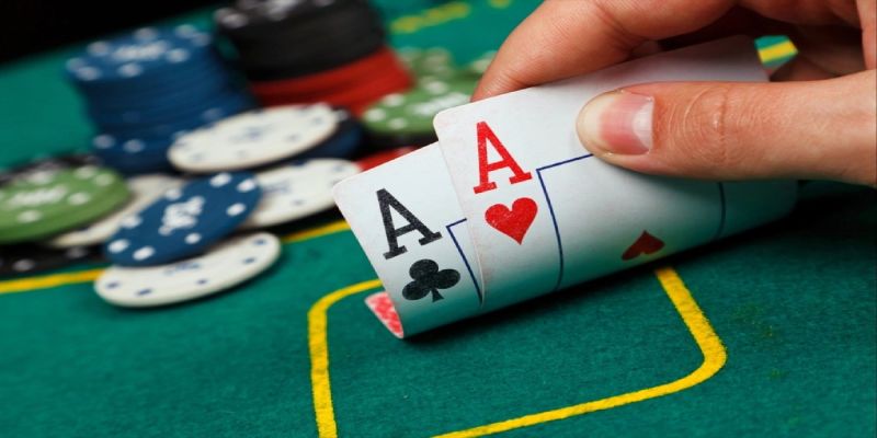 Thuật Ngữ Poker - Giải Mã Các Khái Niệm Cơ Bản Trong Game Thuật ngữ cơ bản thường gặp